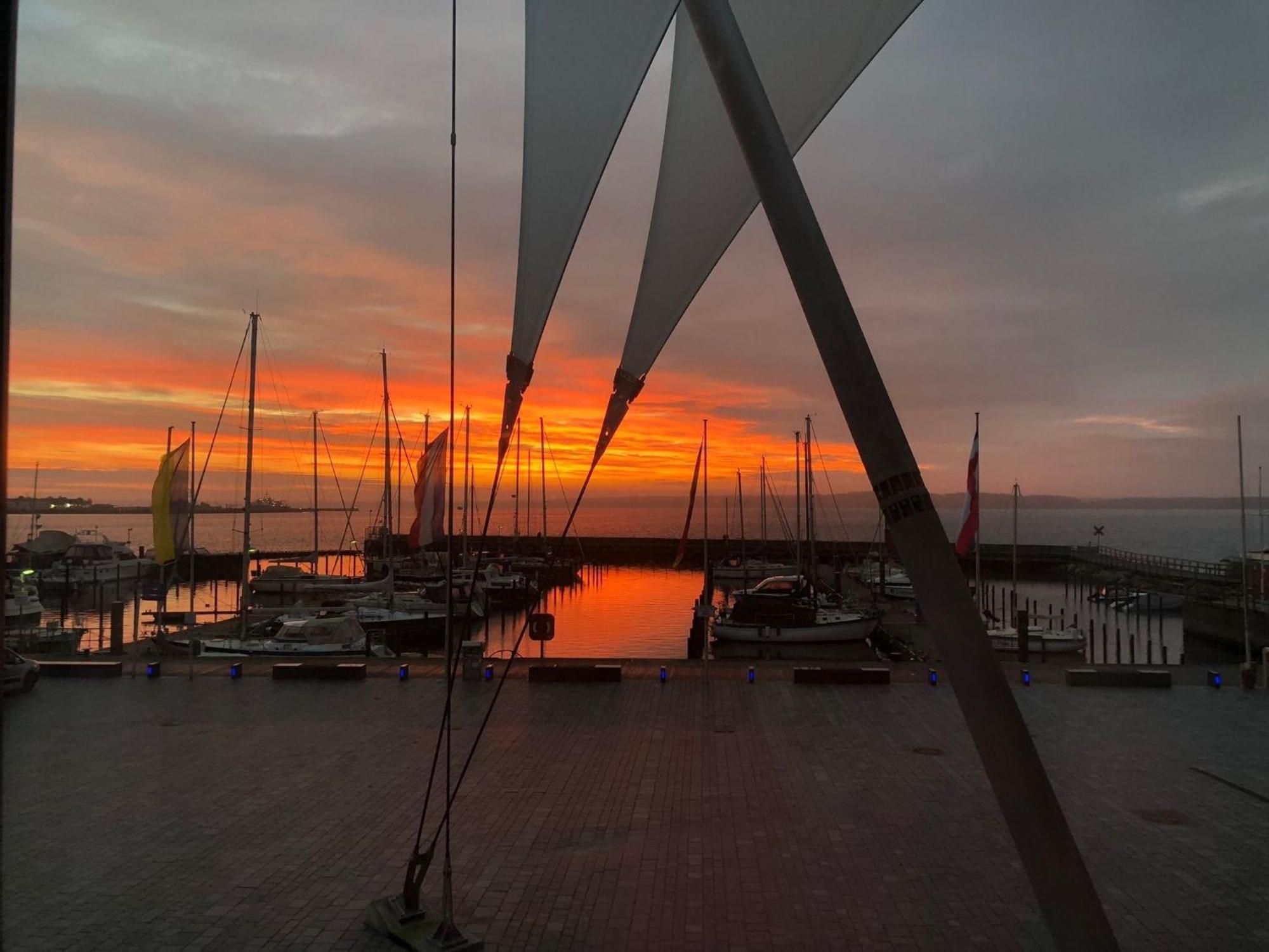 Apartment 10 - "Borbyblick" - Blickrichtung Hafen Und Offene See 埃肯弗德 外观 照片
